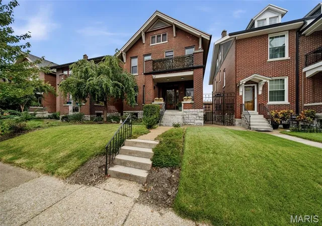 Photo 2 of Sale Pending at 3120 Providence Pl, Saint Louis, MO 63111 | MLS# MIS26065885 | Listing updated on 2026-10-19