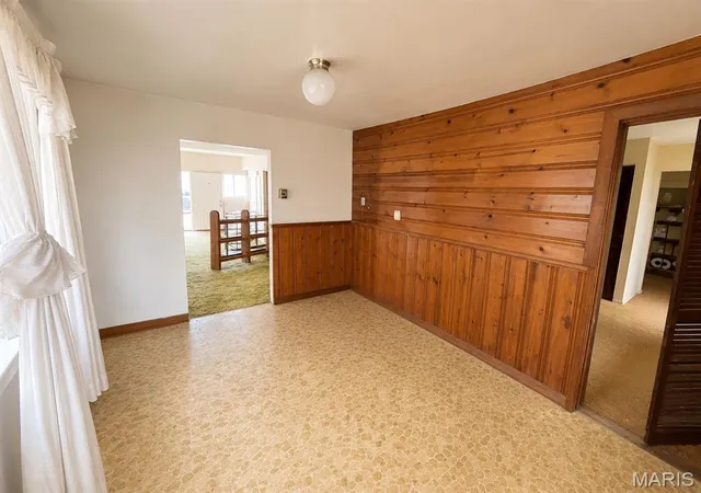 Photo 4 of Single family home for sale at 319 Saint Louis Ave, Saint Louis, MO 63135 | MLS# MIS26065895 | Listing updated on 2026-10-14