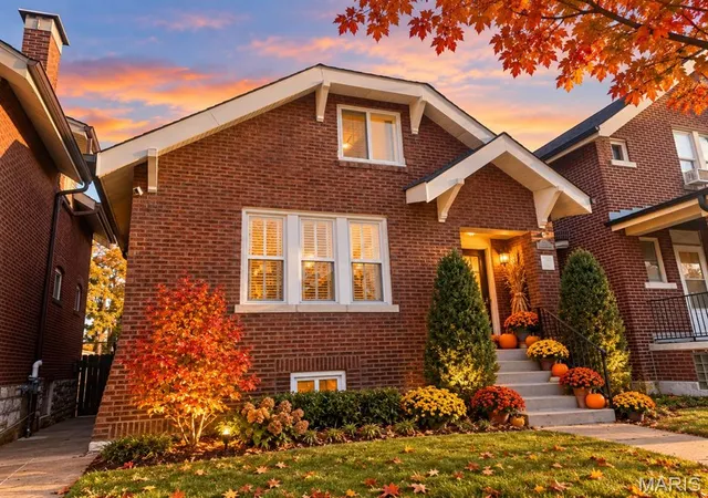 Photo 1 of Single family home for sale at 5321 Nottingham Ave, Saint Louis, MO 63109 | MLS# MIS26065921 | Listing updated on 2026-10-26