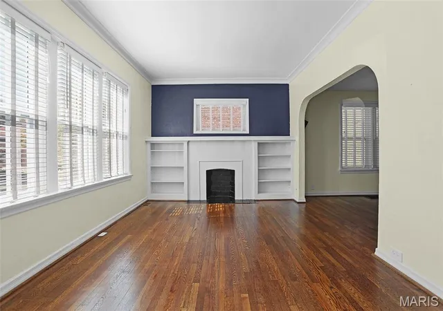 Photo 3 of Single family home for sale at 5321 Nottingham Ave, Saint Louis, MO 63109 | MLS# MIS26065921 | Listing updated on 2026-10-26