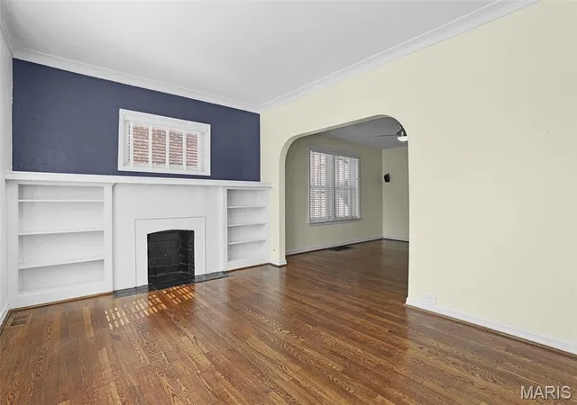 Photo 4 of Single family home for sale at 5321 Nottingham Ave, Saint Louis, MO 63109 | MLS# MIS26065921 | Listing updated on 2026-10-26