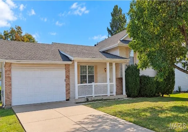 Single family home for sale at 824 Brookwood Bnd Trl, Saint Peters, MO 63376 | MLS# MIS26065934