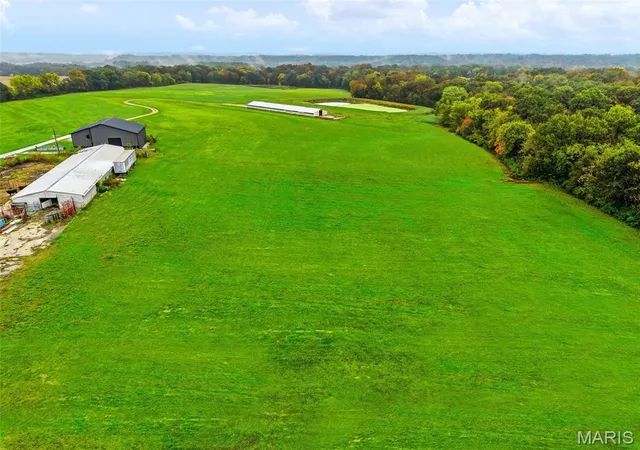 Photo 4 of Land for sale at 564 Cave Farm Rd, Troy, MO 63379 | MLS# MIS26065936 | Listing updated on 2026-10-16