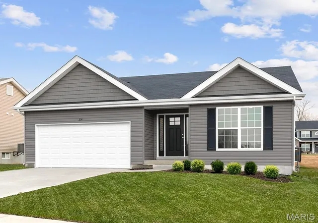 Single family home for sale at 2619 River Blf Way, Florissant, MO 63031 | MLS# MIS26065939 | Listing updated on 2026-10-13