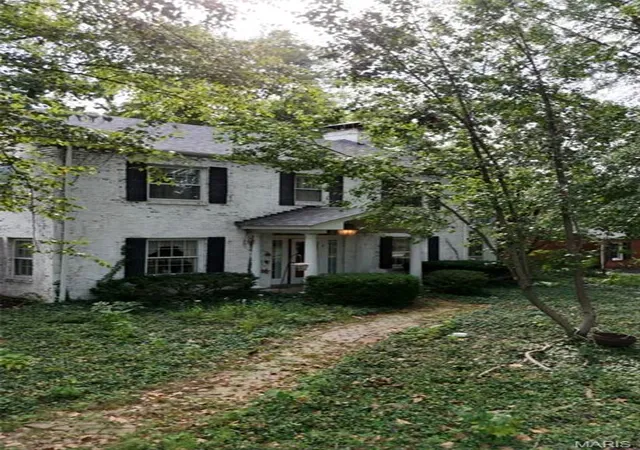 Photo 1 of Sale Pending at 1200 S Geyer Rd, Saint Louis, MO 63122 | MLS# MIS26065950 | Listing updated on 2026-10-15