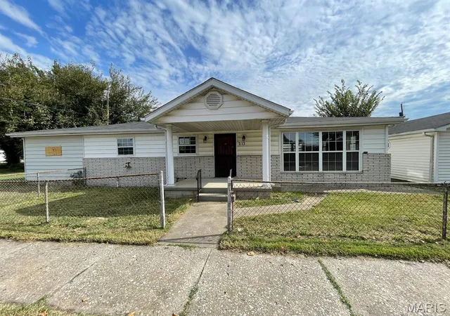 Photo 1 of Sale Pending at 213 S 6th Street, Lovejoy, IL 62059 | MLS# MIS26065952 | Listing updated on 2026-10-23