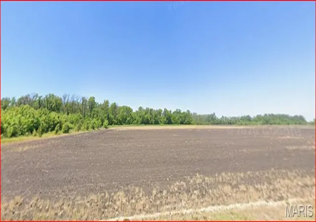 Photo 1 of Land for sale at 0 Poag Rd, Edwardsville, IL 62025 | MLS# MIS26065958 | Listing updated on 2026-10-21