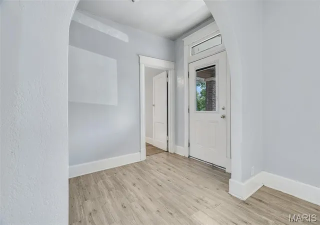 Photo 4 of Single family home for sale at 2445 Edison Ave, Granite City, IL 62040 | MLS# MIS26065966 | Listing updated on 2026-10-20