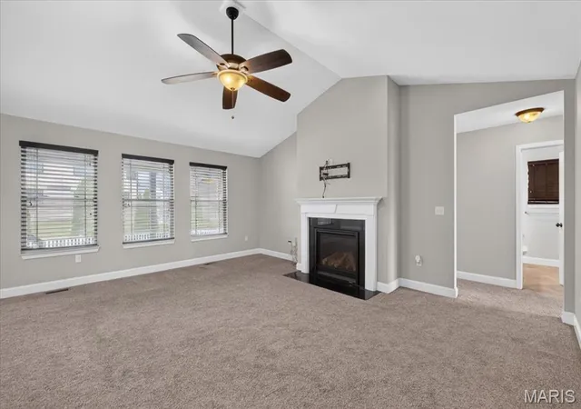 Photo 4 of Sale Pending at 608 Portsmith Pl Dr, O'fallon, IL 62269 | MLS# MIS26065974 | Listing updated on 2026-10-23