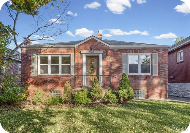 Photo 1 of Sale Pending at 2660 Pennsylvania Ave, Saint Louis, MO 63118 | MLS# MIS26065999 | Listing updated on 2026-10-19