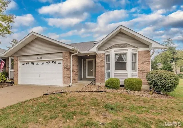 Photo 1 of House for sale at 2451 Fox Brg Ct #44, Lake Saint Louis, MO 63367 | MLS# MIS26066017 | Listing updated on 2026-10-30