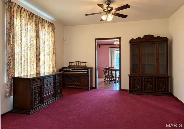 Photo 4 of Single family home for sale at 409 N Lincoln Ave, O Fallon, IL 62269 | MLS# MIS26066025 | Listing updated on 2026-10-22
