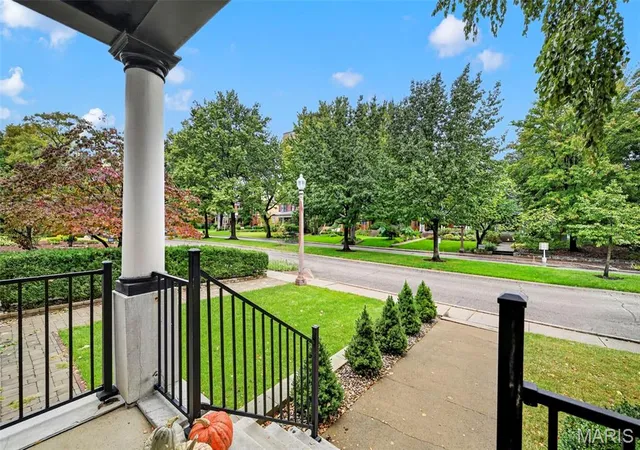 Photo 3 of Multi family home for sale at 4420 Laclede Ave, Saint Louis, MO 63108 | MLS# MIS26066041 | Listing updated on 2026-10-29