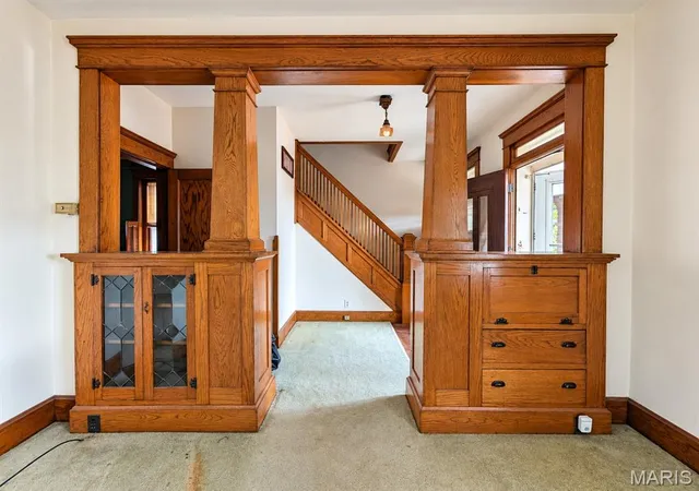 Photo 2 of Single family home for sale at 612 Langdon St, Alton, IL 62002 | MLS# MIS26066045 | Listing updated on 2026-10-22