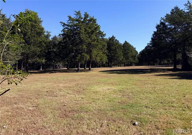 Photo 4 of Single family home for sale at 11197 Mounts Rd, Irondale, MO 63648 | MLS# MIS26066064 | Listing updated on 2026-10-14