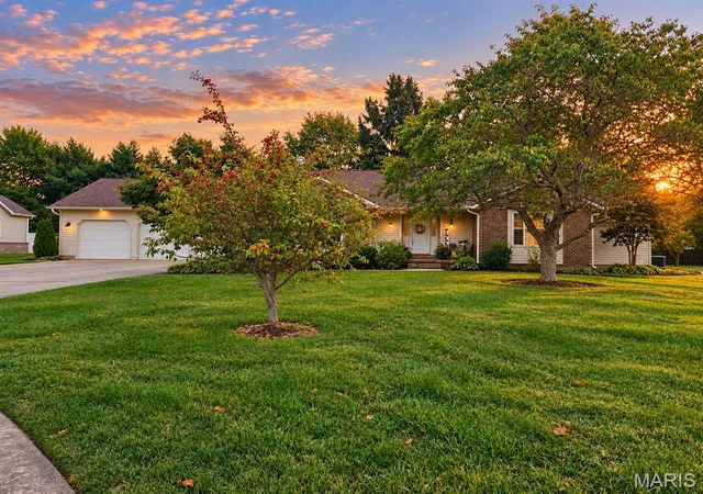 Photo 1 of Single family home for sale at 111 Larkspur Ln, Sikeston, MO 63801 | MLS# MIS26066074 | Listing updated on 2026-10-17