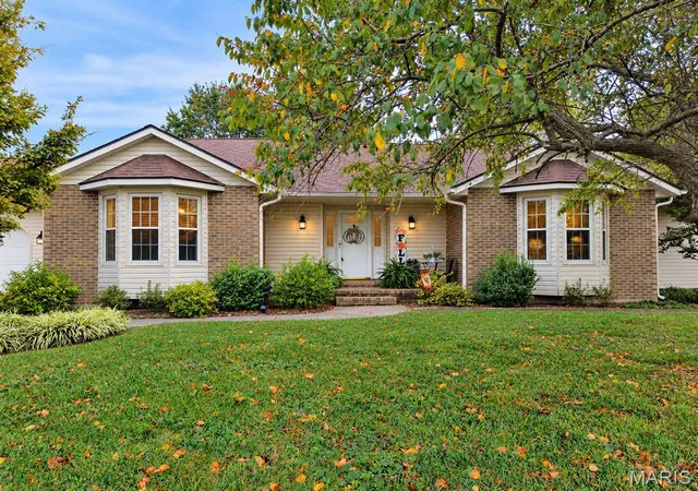 Photo 1 of Single family home for sale at 111 Larkspur Ln, Sikeston, MO 63801 | MLS# MIS26066074 | Listing updated on 2026-10-17