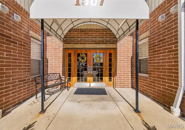 Photo 2 of Condo for sale at 1507 S Old Hwy 94 #204, Saint Charles, MO 63303 | MLS# MIS26066089 | Listing updated on 2026-10-15