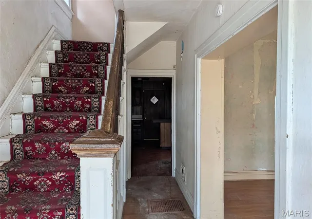 Photo 2 of Single family home for sale at 5065 Cote Brilliante Ave, Saint Louis, MO 63113 | MLS# MIS26066095 | Listing updated on 2026-10-17