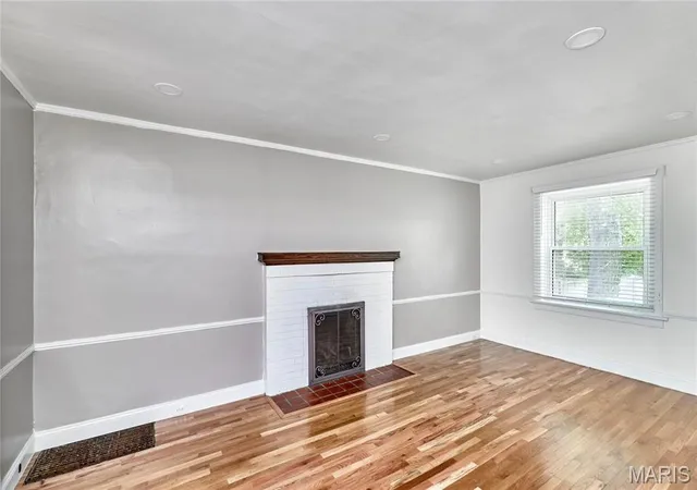 Photo 3 of Single family home for sale at 6909 Dartmouth Ave, Saint Louis, MO 63130 | MLS# MIS26066099 | Listing updated on 2026-10-16