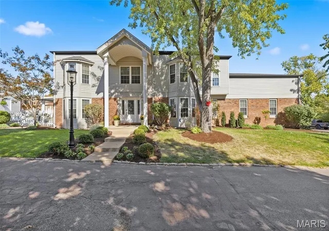 Photo 1 of Single family home for sale at 5029 Glennon Dr, Saint Louis, MO 63119 | MLS# MIS26066100 | Listing updated on 2026-10-21