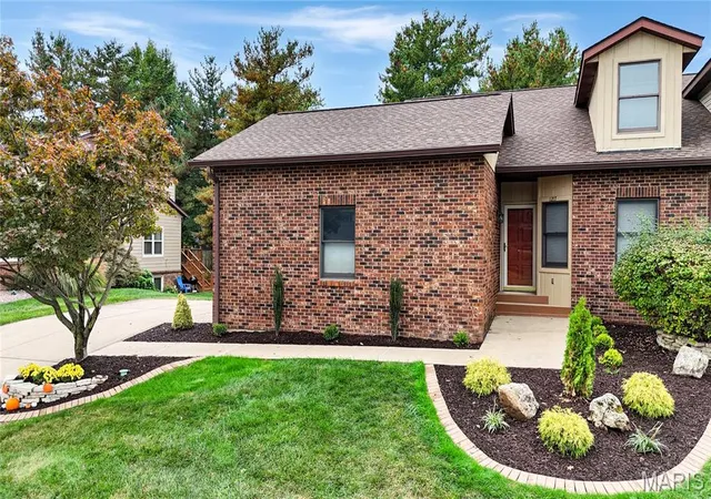 Photo 1 of Single family home for sale at 1217 Trailwood Ct, O Fallon, IL 62269 | MLS# MIS26066106 | Listing updated on 2026-10-23
