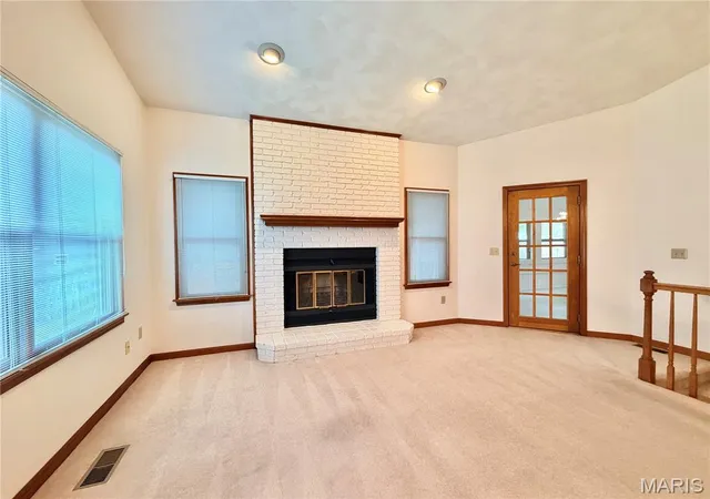 Photo 3 of House for sale at 1217 Trailwood Ct, O Fallon, IL 62269 | MLS# MIS26066106 | Listing updated on 2026-10-23