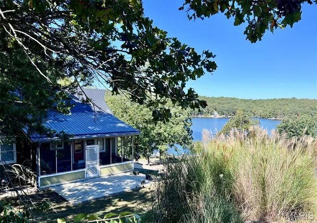 Photo 2 of Single family home for sale at 3405 Peaceful Valley Rd, Owensville, MO 65066 | MLS# MIS26066107 | Listing updated on 2026-10-19
