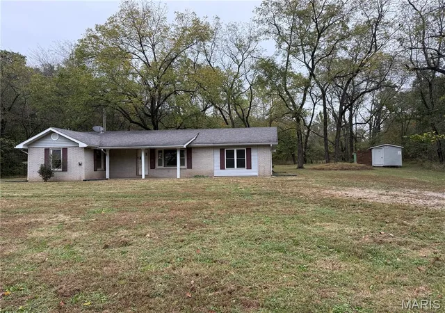 Photo 2 of Single family home for sale at 18255 County Rd 8260, Rolla, MO 65401 | MLS# MIS26066124 | Listing updated on 2026-10-14