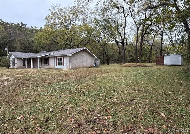 Photo 3 of Single family home for sale at 18255 County Rd 8260, Rolla, MO 65401 | MLS# MIS26066124 | Listing updated on 2026-10-14