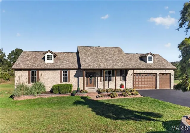 Photo 1 of Single family home for sale at 8910 Moss Farms Rd, Hillsboro, MO 63050 | MLS# MIS26066131 | Listing updated on 2026-10-19