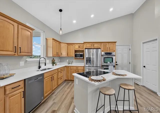 Photo 4 of Single family home for sale at 8910 Moss Farms Rd, Hillsboro, MO 63050 | MLS# MIS26066131 | Listing updated on 2026-10-19