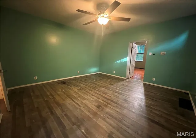 Photo 3 of Single family home for sale at 2222 Montana St, Saint Louis, MO 63118 | MLS# MIS26066133 | Listing updated on 2026-10-14