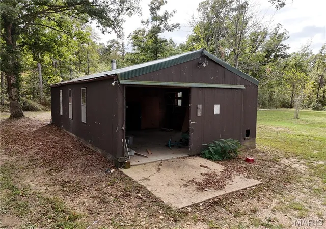 Photo 3 of Manufactured home for sale at 11369 State Hwy 21, Doniphan, MO 63935 | MLS# MIS26066137 | Listing updated on 2026-10-21