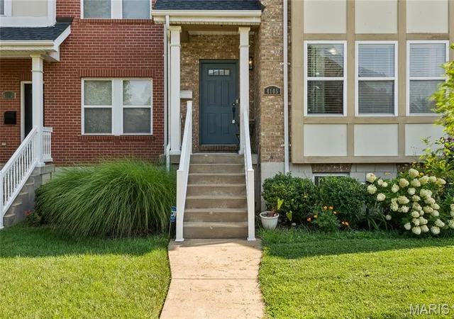 Photo 2 of Sale Pending at 4105 Olive St, St Louis, MO 63108 | MLS# MIS26066148 | Listing updated on 2026-10-27