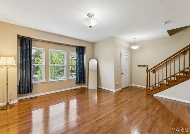 Photo 3 of Sale Pending at 4105 Olive St, St Louis, MO 63108 | MLS# MIS26066148 | Listing updated on 2026-10-27