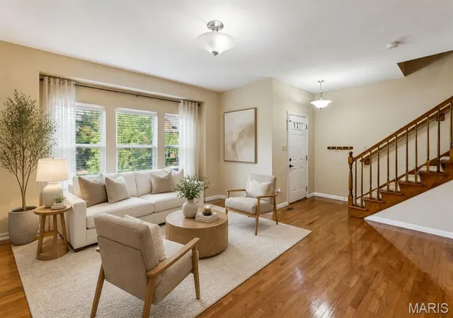Photo 4 of Sale Pending at 4105 Olive St, St Louis, MO 63108 | MLS# MIS26066148 | Listing updated on 2026-10-27
