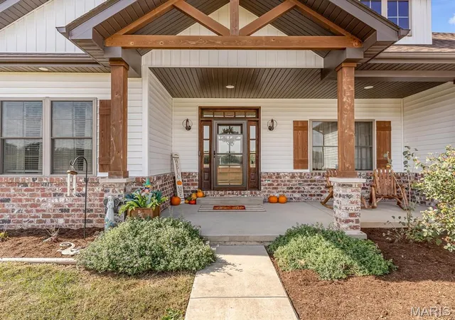 Photo 4 of Single family home for sale at 3637 G Rd, Fults, IL 62244 | MLS# MIS26066170 | Listing updated on 2026-10-27