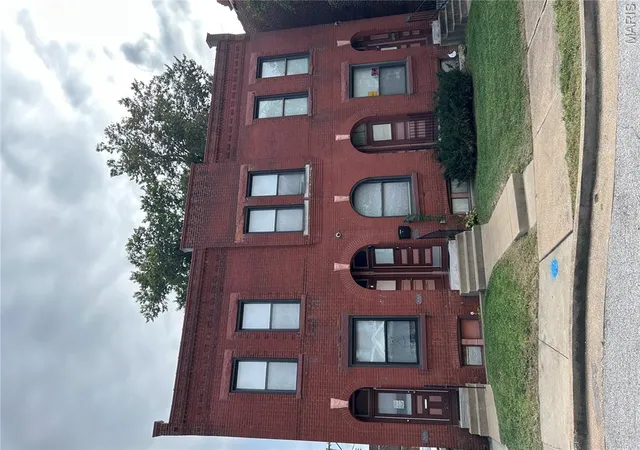 Photo 1 of Multi family home for sale at 2616 Allen Ave, Saint Louis, MO 63104 | MLS# MIS26066171 | Listing updated on 2026-10-28