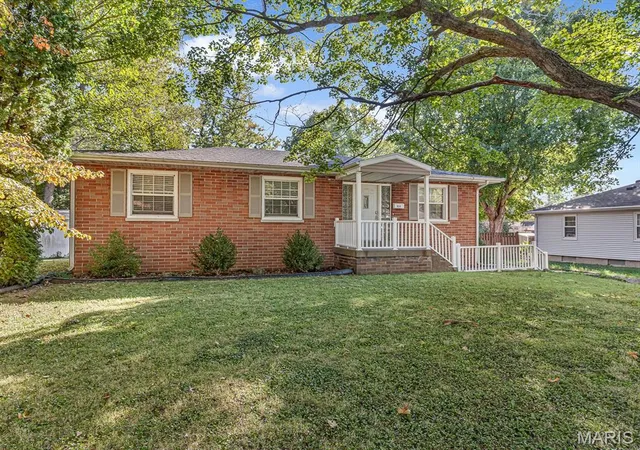 Photo 2 of Single family home for sale at 1830 N 15th Street, Swansea, IL 62226 | MLS# MIS26066175 | Listing updated on 2026-10-19