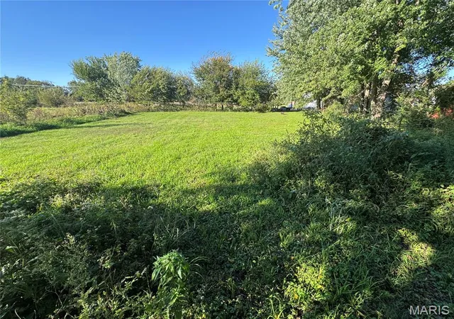 Photo 4 of Single family home for sale at 28630 State Route V, Maywood, MO 63454 | MLS# MIS26066177 | Listing updated on 2026-10-16