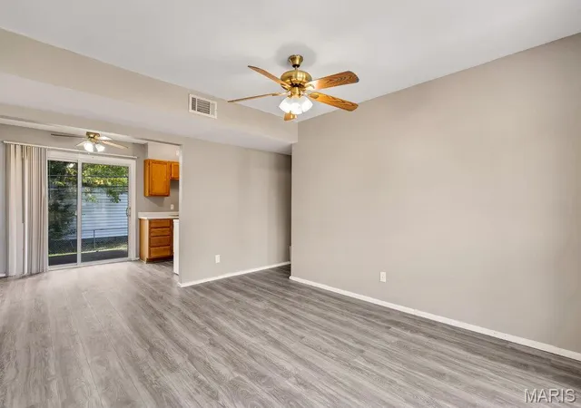 Photo 3 of Single family home for sale at 4416 Saint William Ct, Saint Louis, MO 63134 | MLS# MIS26066179 | Listing updated on 2026-10-28