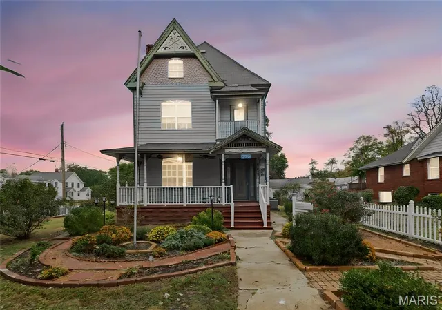 Photo 2 of Single family home for sale at 679 St Louis, Nashville, IL 62263 | MLS# MIS26066187 | Listing updated on 2026-10-26