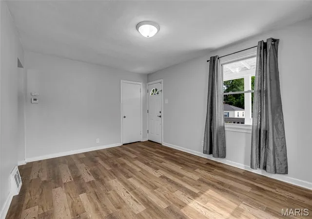 Photo 2 of Single family home for sale at 9440 Kathlyn Dr, Saint Louis, MO 63134 | MLS# MIS26066188 | Listing updated on 2026-10-18