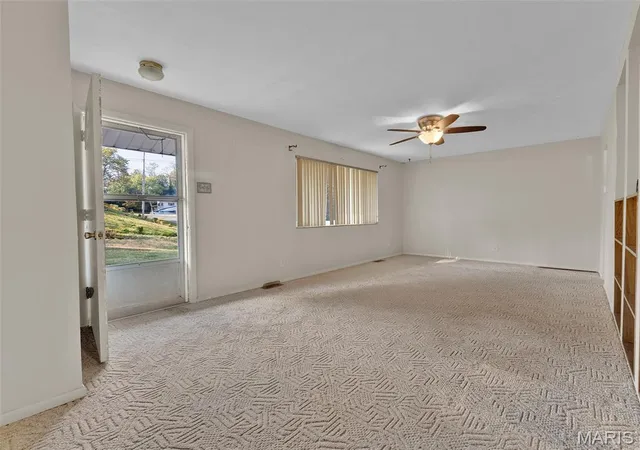 Photo 2 of Single family home for sale at 38 Guylyn Pl, Valley Park, MO 63088 | MLS# MIS26066197 | Listing updated on 2026-10-17