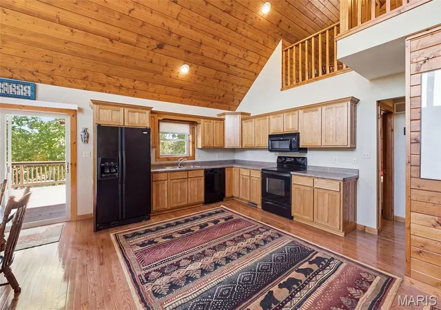 Photo 3 of House for sale at 24596 Pike 244, Clarksville, MO 63336 | MLS# MIS26066200 | Listing updated on 2026-10-14