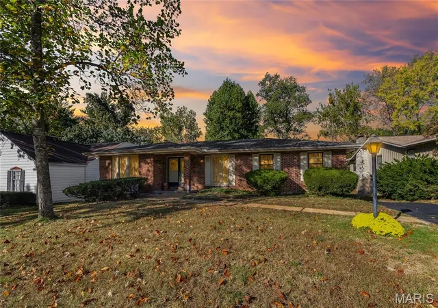 Single family home for sale at 1071 Port Diane Dr, Saint Louis, MO 63146 | MLS# MIS26066209