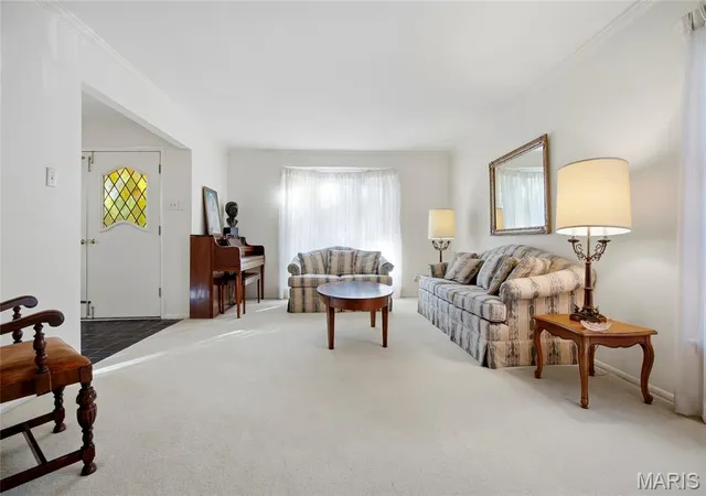 Photo 4 of Single family home for sale at 1071 Port Diane Dr, Saint Louis, MO 63146 | MLS# MIS26066209 | Listing updated on 2026-10-20