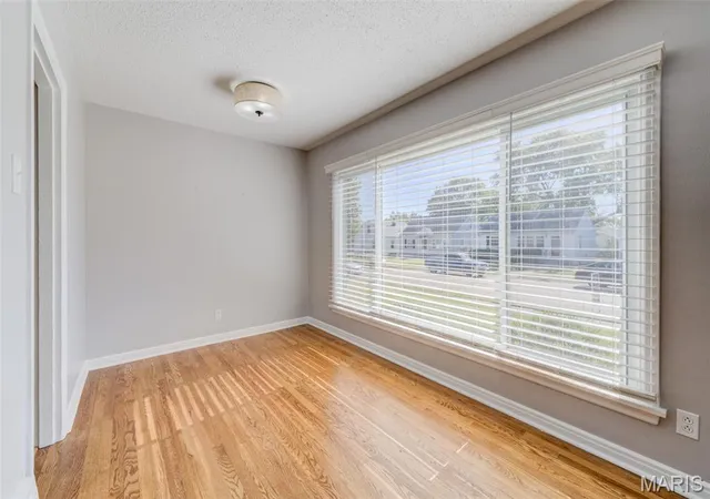 Photo 4 of Single family home for sale at 5213 Fairview Ave, Saint Louis, MO 63139 | MLS# MIS26066211 | Listing updated on 2026-10-21