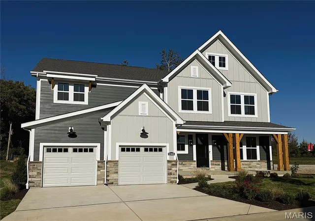 Photo 1 of Single family home for sale at 12305 Wildlife Trl, Town And Country, MO 63141 | MLS# MIS26066227 | Listing updated on 2026-10-20